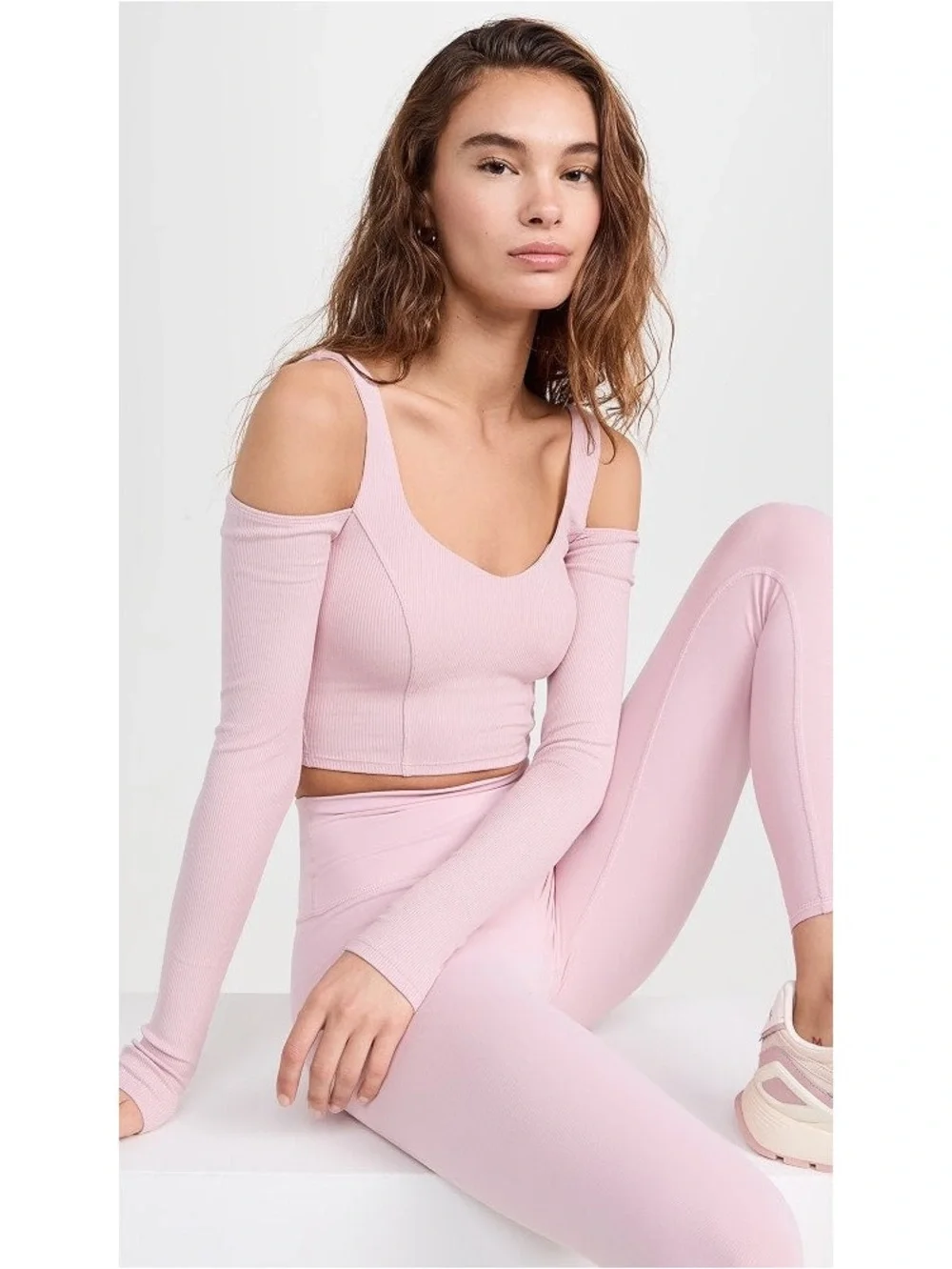 ALO Yoga Cold-Shoulder Cropped Ribbed Long Sleeve Top in Ballet Pink Size Medium